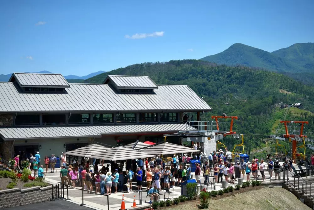 skydeck at gatlinburg skylift park